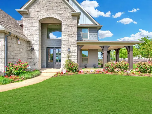 Photo 3 — 2517 Sandplum Lane, Goldsby, OK 73093