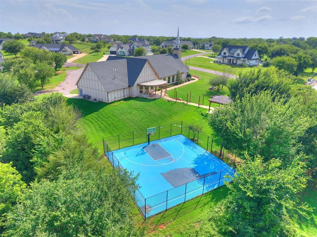 Photo 34 — 2517 Sandplum Lane, Goldsby, OK 73093