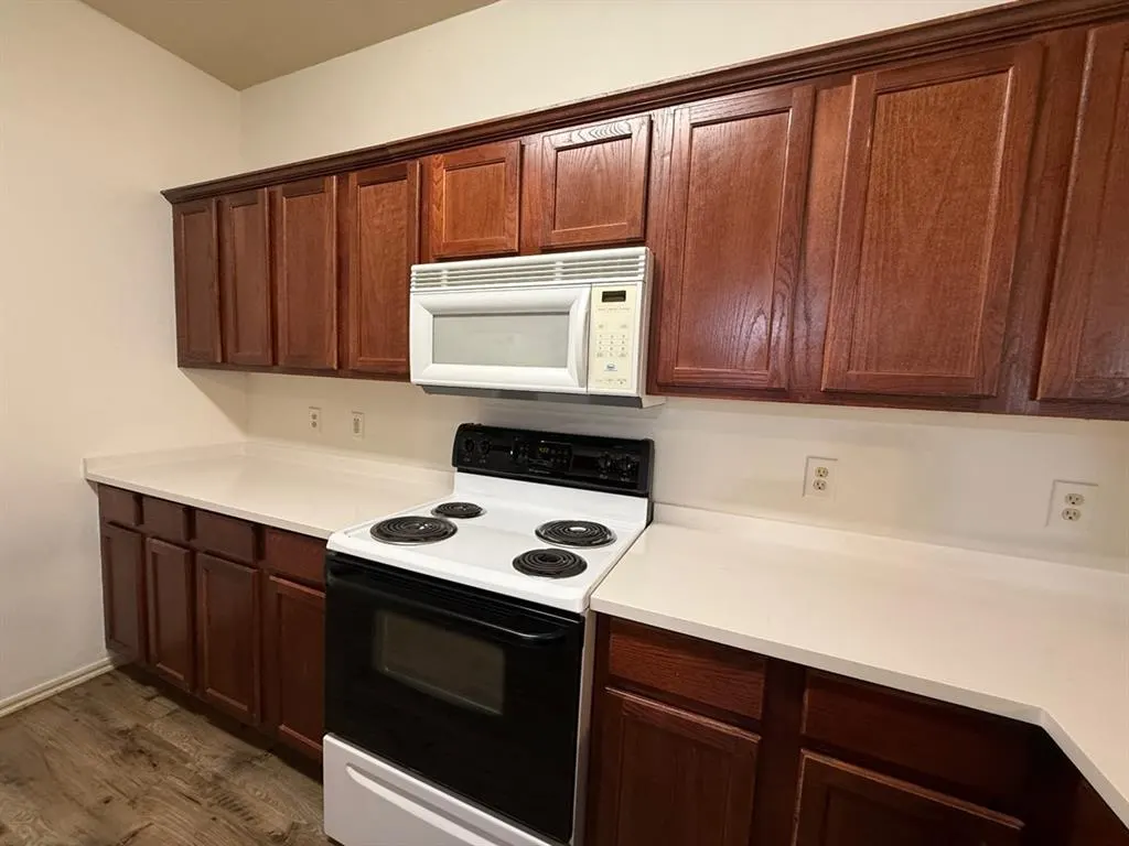 Photo 11 — 3611 NW 51st Street, Oklahoma City, OK 73112