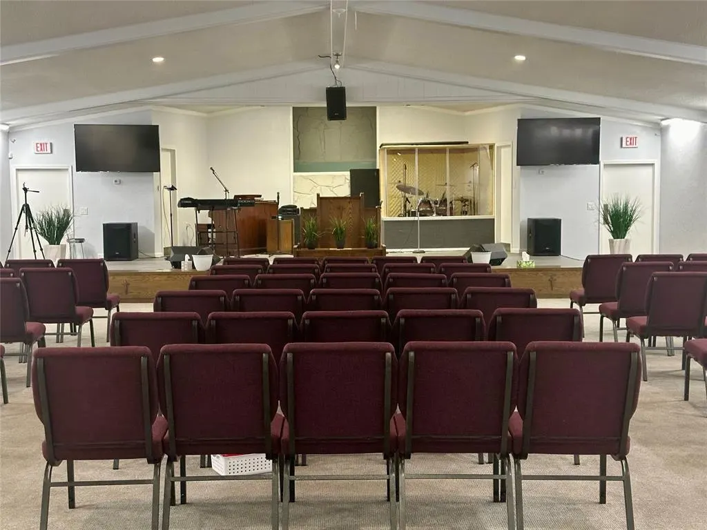 Photo 7 — 4300 S Prospect Avenue, Oklahoma City, OK 73129