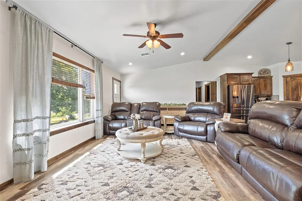 Photo 6 — 622 Hopewell Road, Ratliff City, OK 73481
