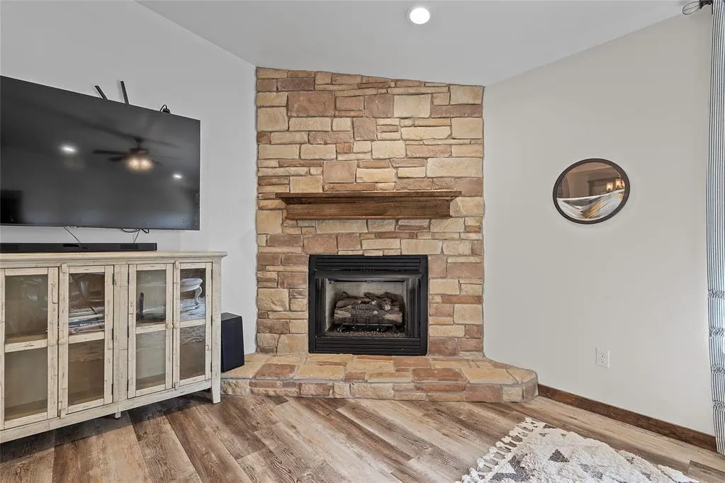 Photo 7 — 622 Hopewell Road, Ratliff City, OK 73481