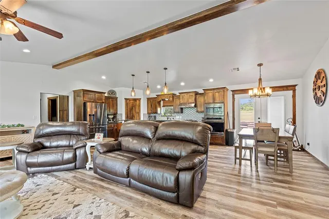 Photo 8 — 622 Hopewell Road, Ratliff City, OK 73481
