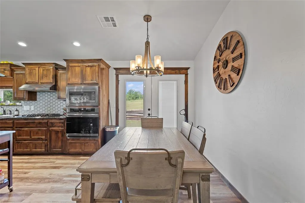 Photo 13 — 622 Hopewell Road, Ratliff City, OK 73481