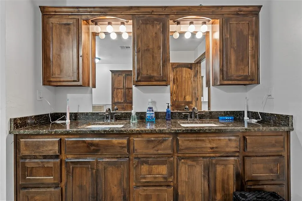 Photo 18 — 622 Hopewell Road, Ratliff City, OK 73481
