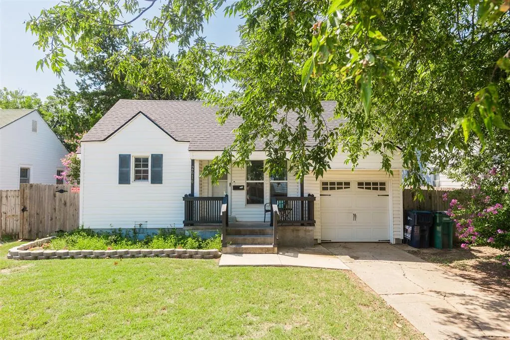 Photo 2 — 2616 NW 33rd Street, Oklahoma City, OK 73112