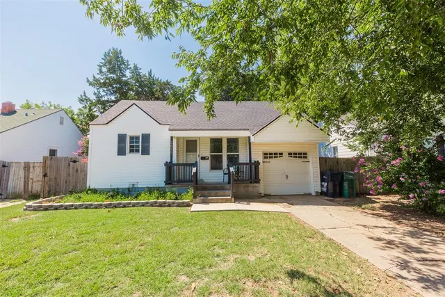 Photo 3 — 2616 NW 33rd Street, Oklahoma City, OK 73112