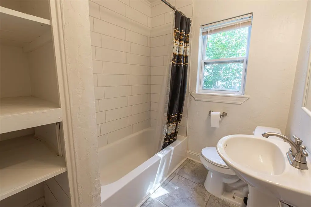Photo 21 — 2616 NW 33rd Street, Oklahoma City, OK 73112