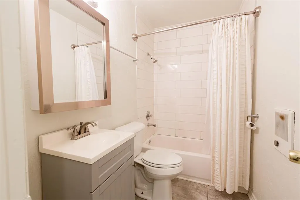 Photo 37 — 2616 NW 33rd Street, Oklahoma City, OK 73112