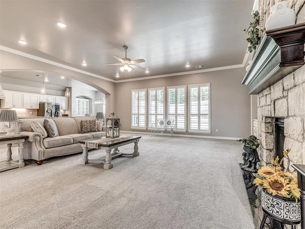 Photo 9 — 210 Bulverde Drive, Norman, OK 73069