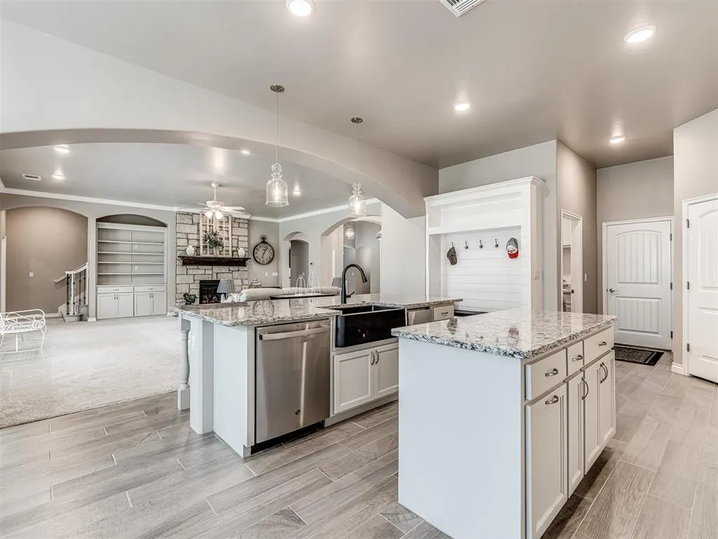Photo 21 — 210 Bulverde Drive, Norman, OK 73069