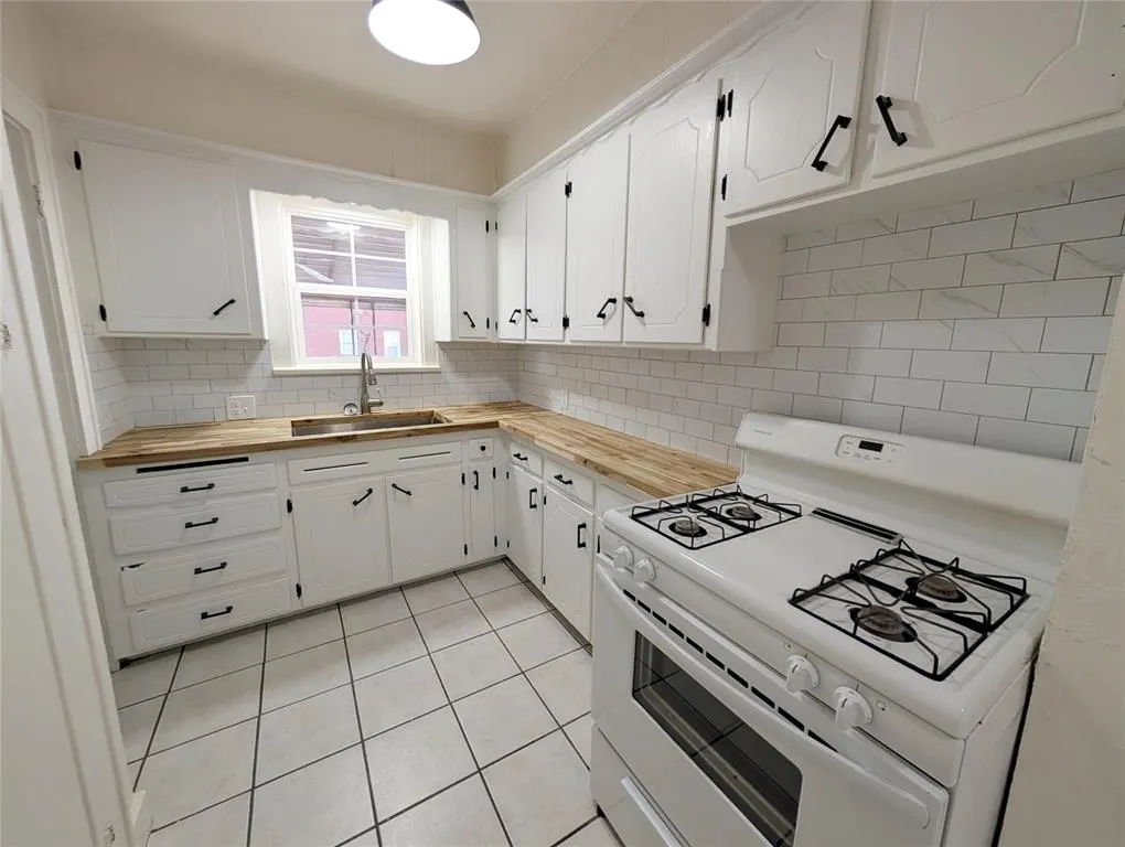 Photo 9 — 1500 N Drexel Boulevard, Oklahoma City, OK 73107