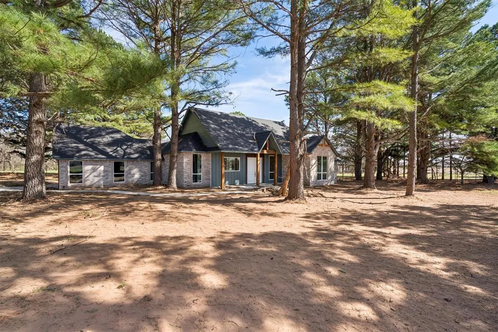 Photo 2 — 9381 Tallpines Road, Noble, OK 73068