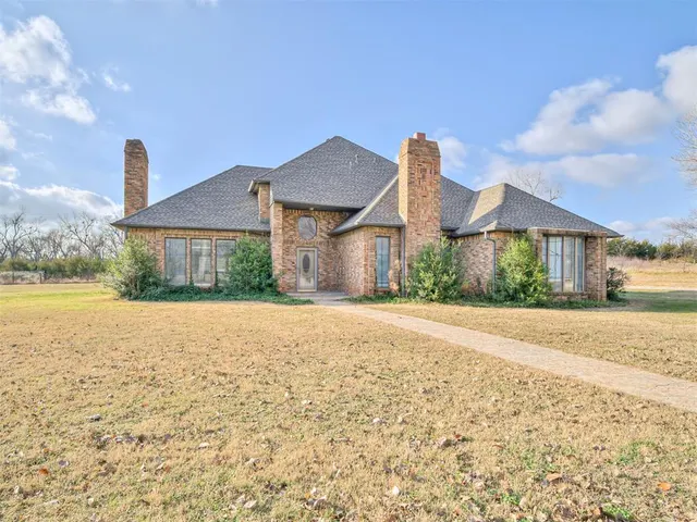 Photo 4 — 3595 E State Highway 9 Road, Norman, OK 73071