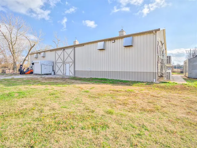Photo 7 — 3595 E State Highway 9 Road, Norman, OK 73071