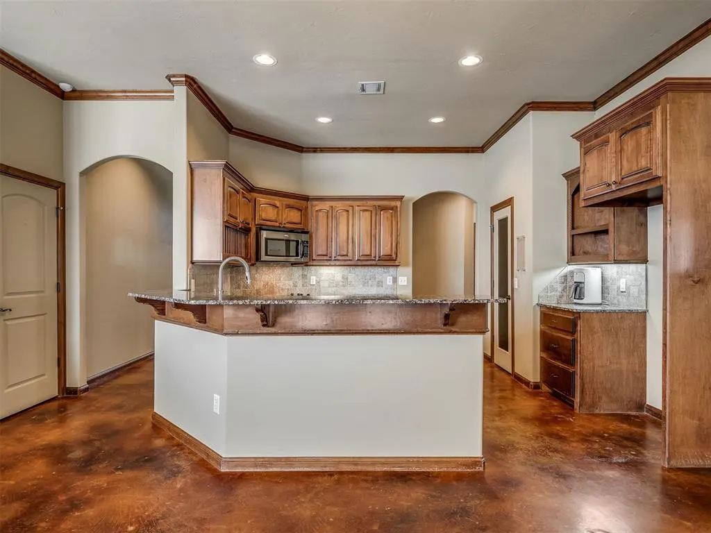 Photo 12 — 3000 SW 140th Street, Oklahoma City, OK 73170