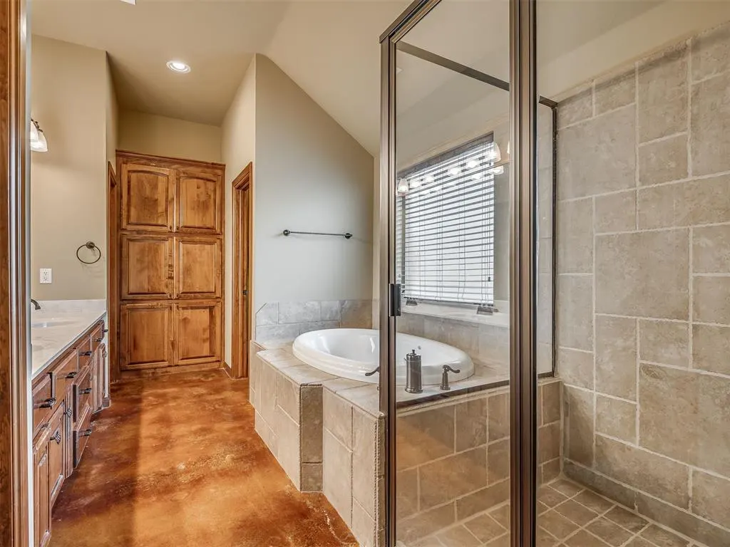 Photo 27 — 3000 SW 140th Street, Oklahoma City, OK 73170