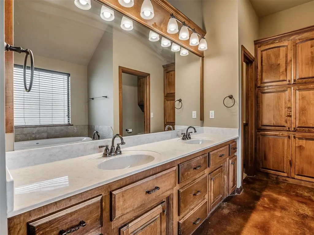 Photo 28 — 3000 SW 140th Street, Oklahoma City, OK 73170