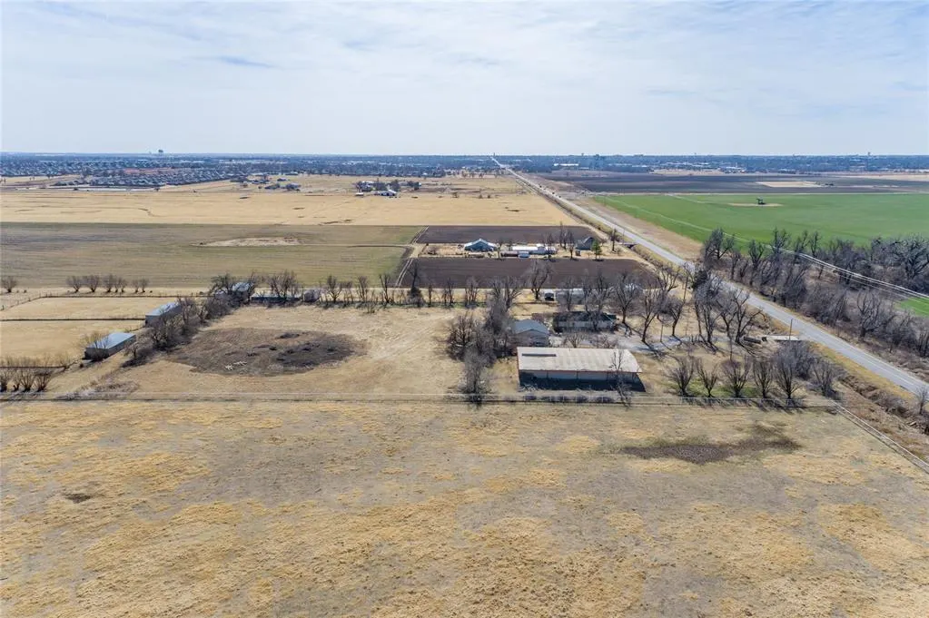 Photo 19 — 1505 N Piedmont Road, Yukon, OK 73099