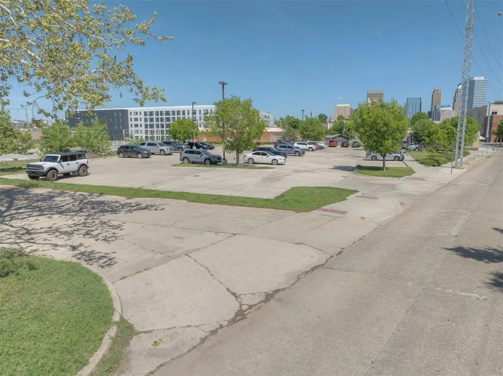Photo 12 — 815 NW 2nd Street, Oklahoma City, OK 73102
