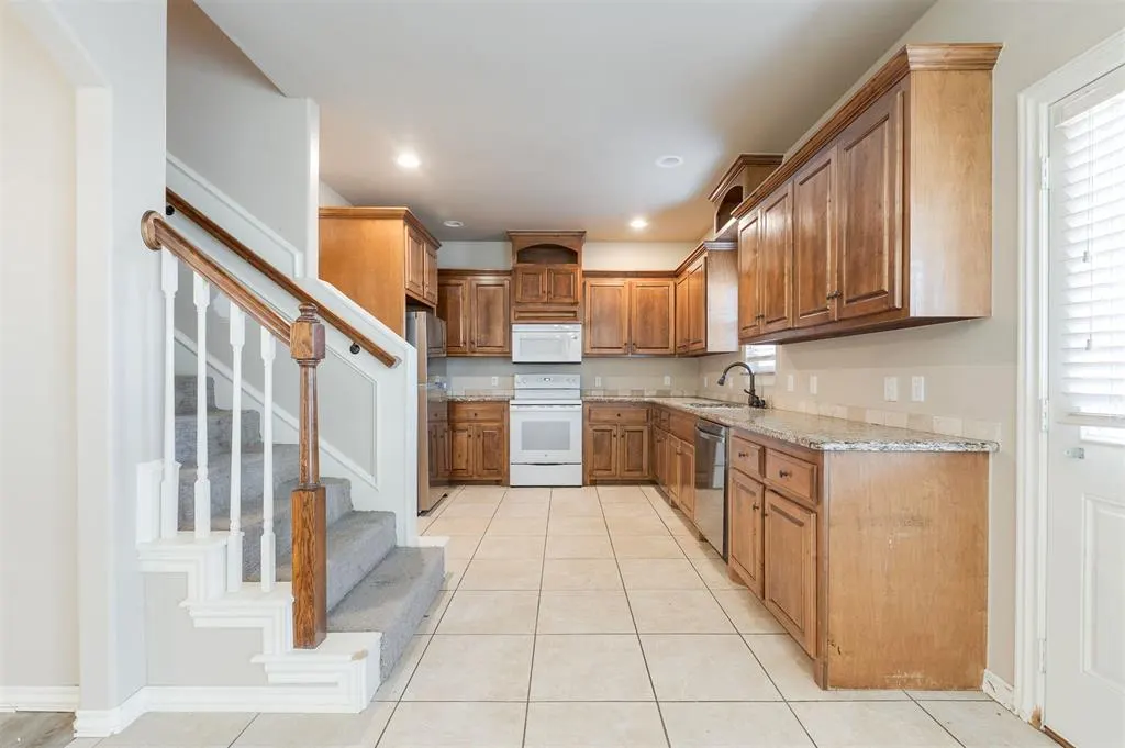 Photo 22 — 2525 Lee Lane, Oklahoma City, OK 73120