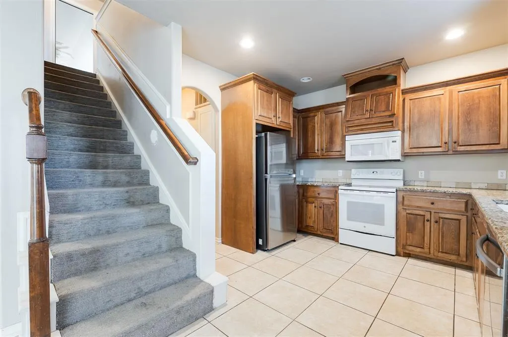 Photo 24 — 2525 Lee Lane, Oklahoma City, OK 73120