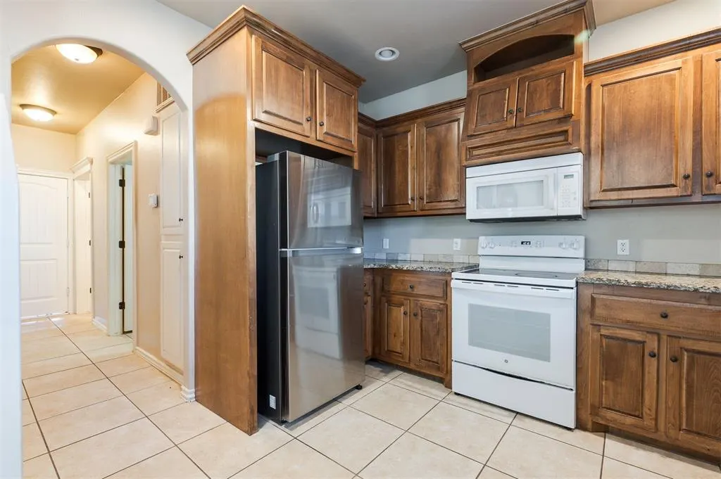 Photo 26 — 2525 Lee Lane, Oklahoma City, OK 73120