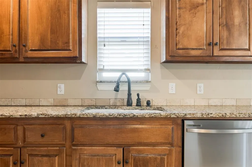Photo 29 — 2525 Lee Lane, Oklahoma City, OK 73120