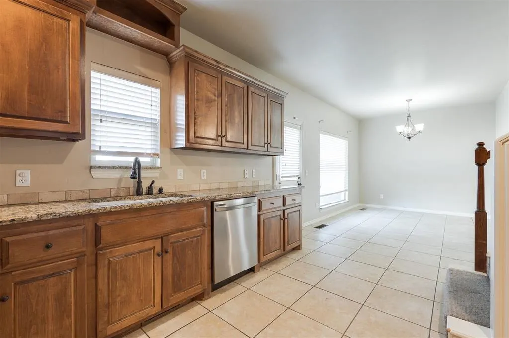 Photo 30 — 2525 Lee Lane, Oklahoma City, OK 73120