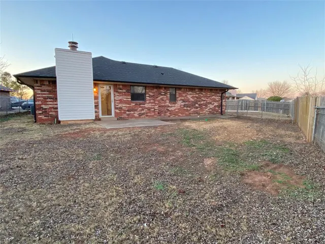 Photo 3 — 805 Condor Court, Noble, OK 73068