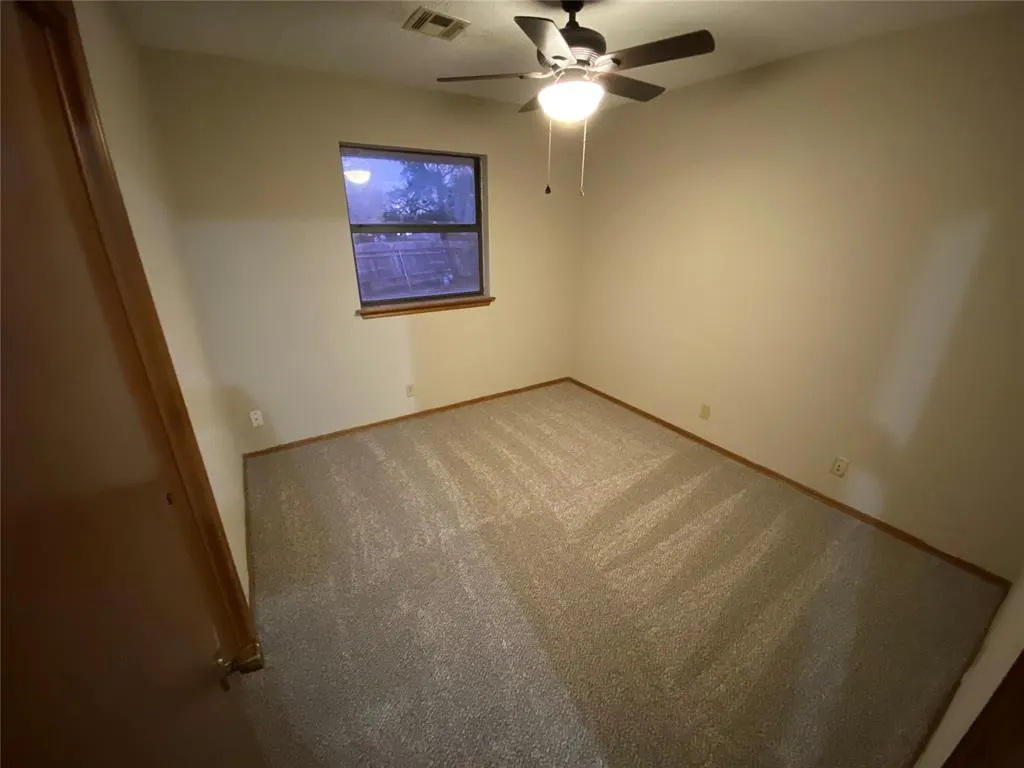 Photo 14 — 805 Condor Court, Noble, OK 73068
