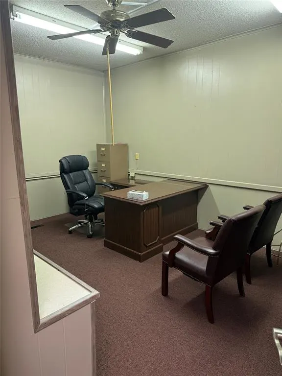 Photo 11 — 2717 W Broadway Avenue, Enid, OK 73703