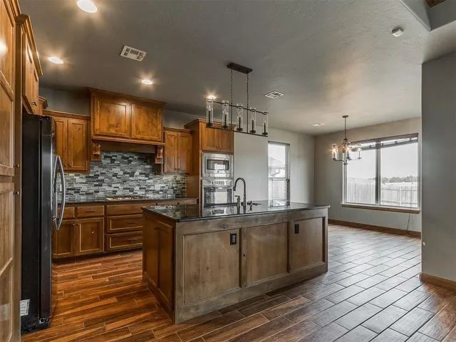 Photo 5 — 4409 Hyatt Road, Shawnee, OK 74804