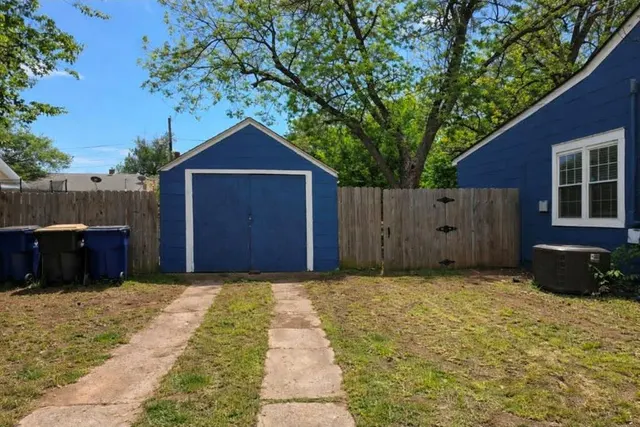Photo 3 — 709 W Alabama Avenue, Chickasha, OK 73018