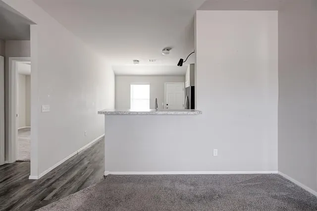 Photo 6 — 1857 Jack Rabbit Lane, El Reno, OK 73036