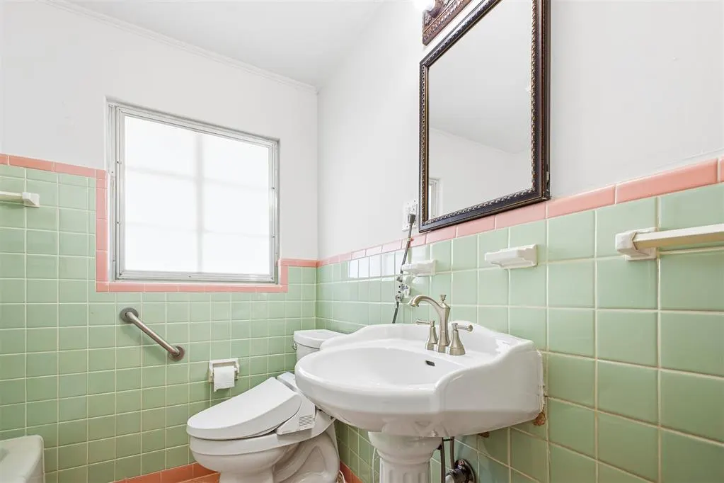 Photo 11 — 3116 N Ross Avenue, Oklahoma City, OK 73112