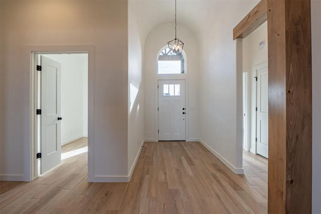 Photo 5 — 11713 NW 102nd Street, Yukon, OK 73099