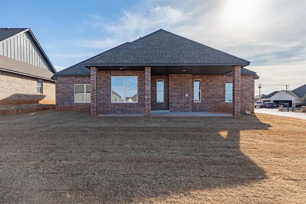 Photo 37 — 11713 NW 102nd Street, Yukon, OK 73099