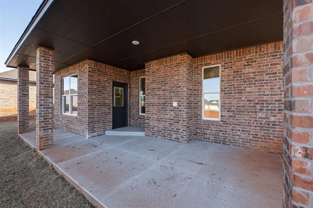 Photo 39 — 11713 NW 102nd Street, Yukon, OK 73099