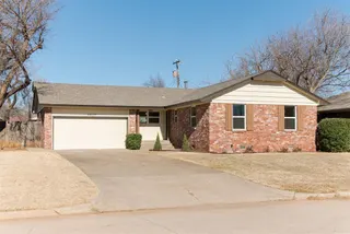 Sold home at 2629 Berkshire Way