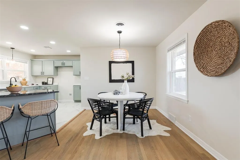 Photo 17 — 2629 Berkshire Way, Oklahoma City, OK 73120
