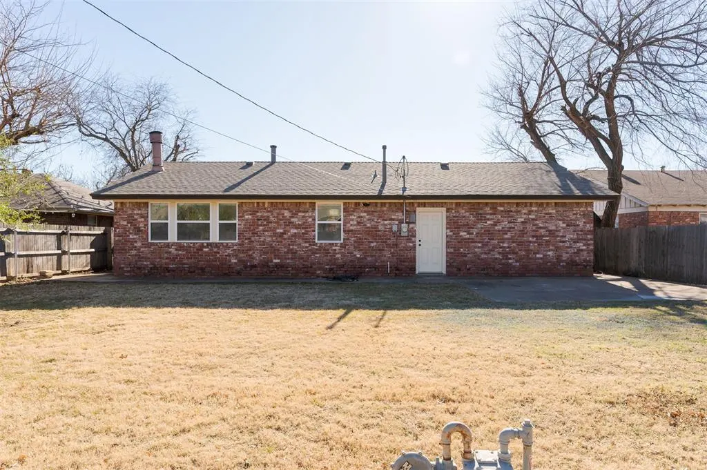 Photo 40 — 2629 Berkshire Way, Oklahoma City, OK 73120