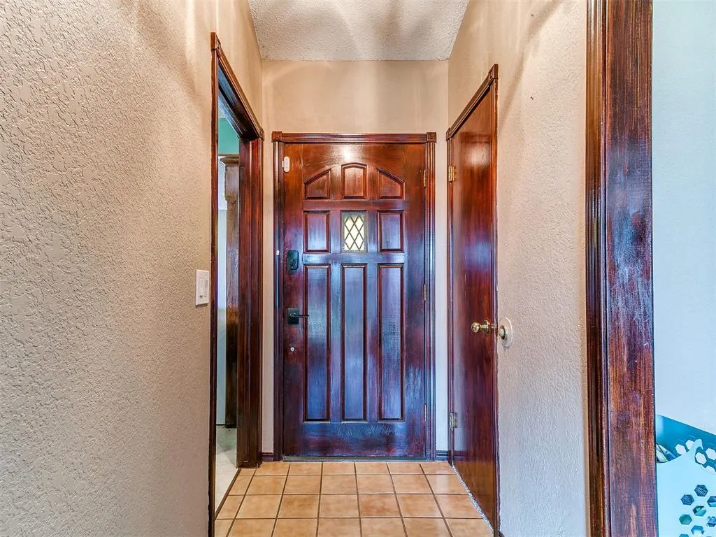 Photo 15 — 2112 W Rockypoint Drive, Edmond, OK 73003