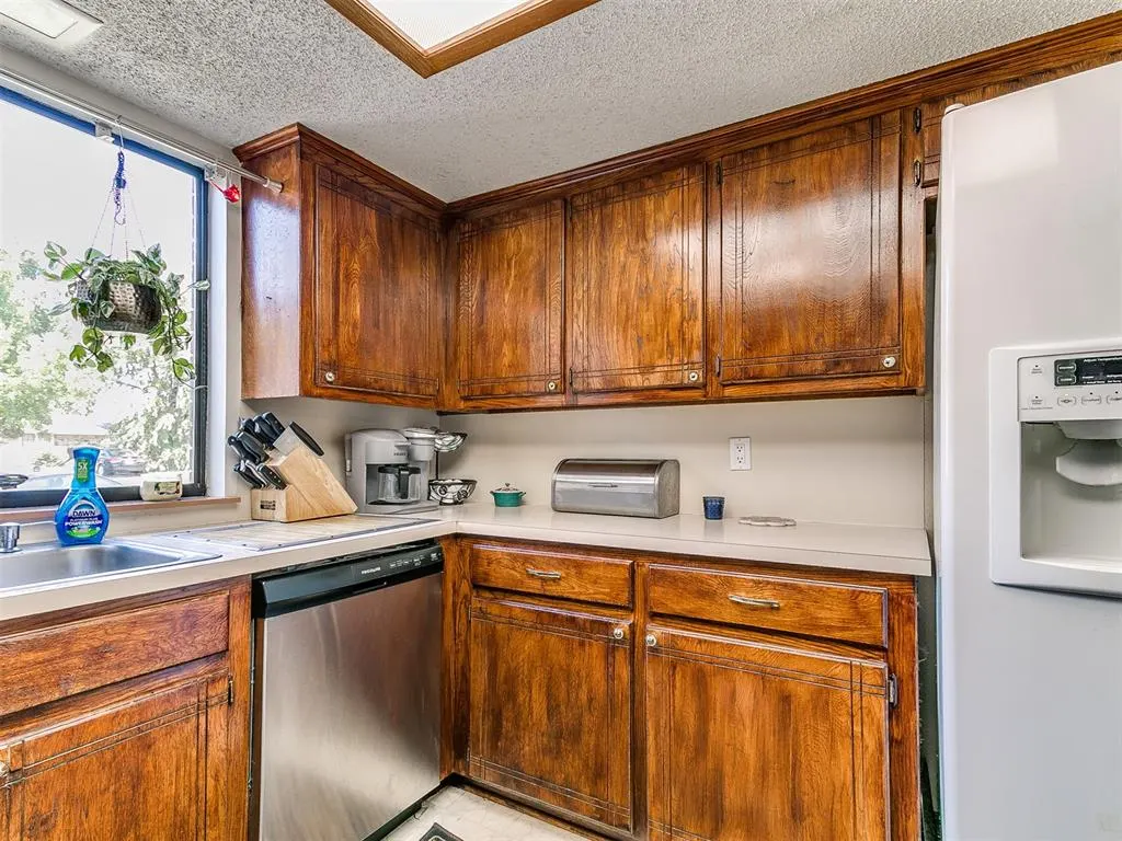 Photo 28 — 2112 W Rockypoint Drive, Edmond, OK 73003
