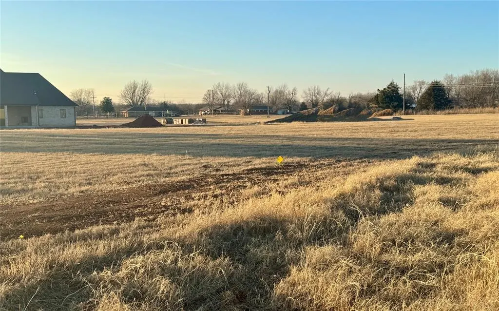 Photo 3 — 000000000 Friend Circle, Chickasha, OK 73018