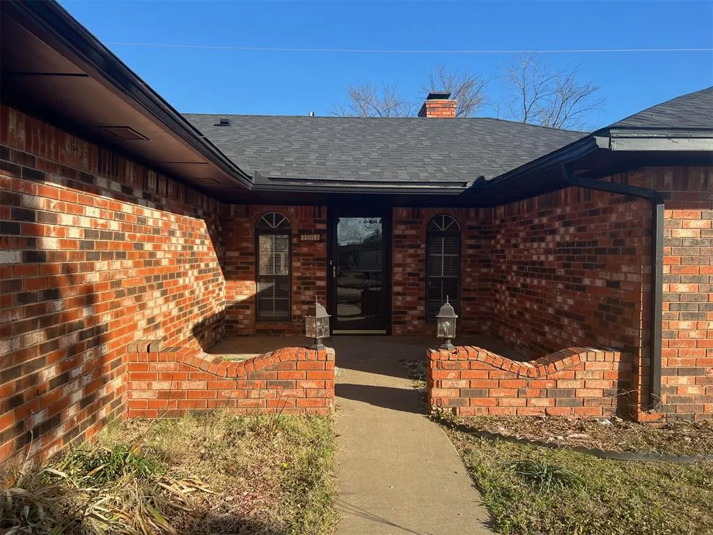 Photo 3 — 703 Cedar Lane, Tecumseh, OK 74873