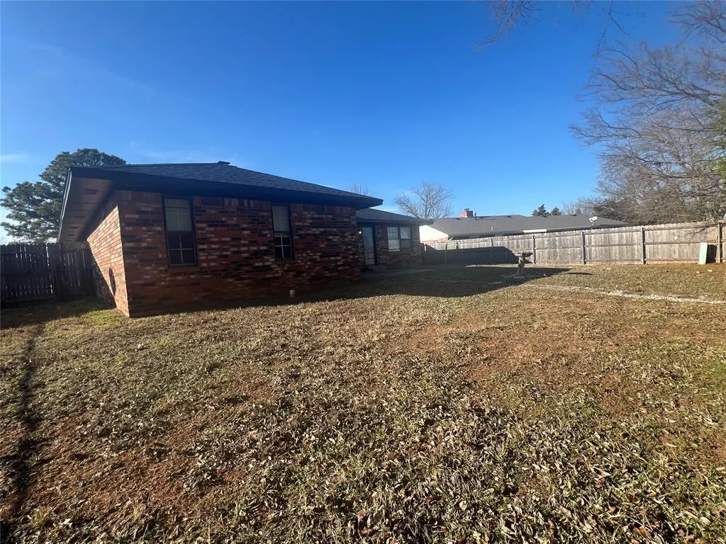 Photo 27 — 703 Cedar Lane, Tecumseh, OK 74873