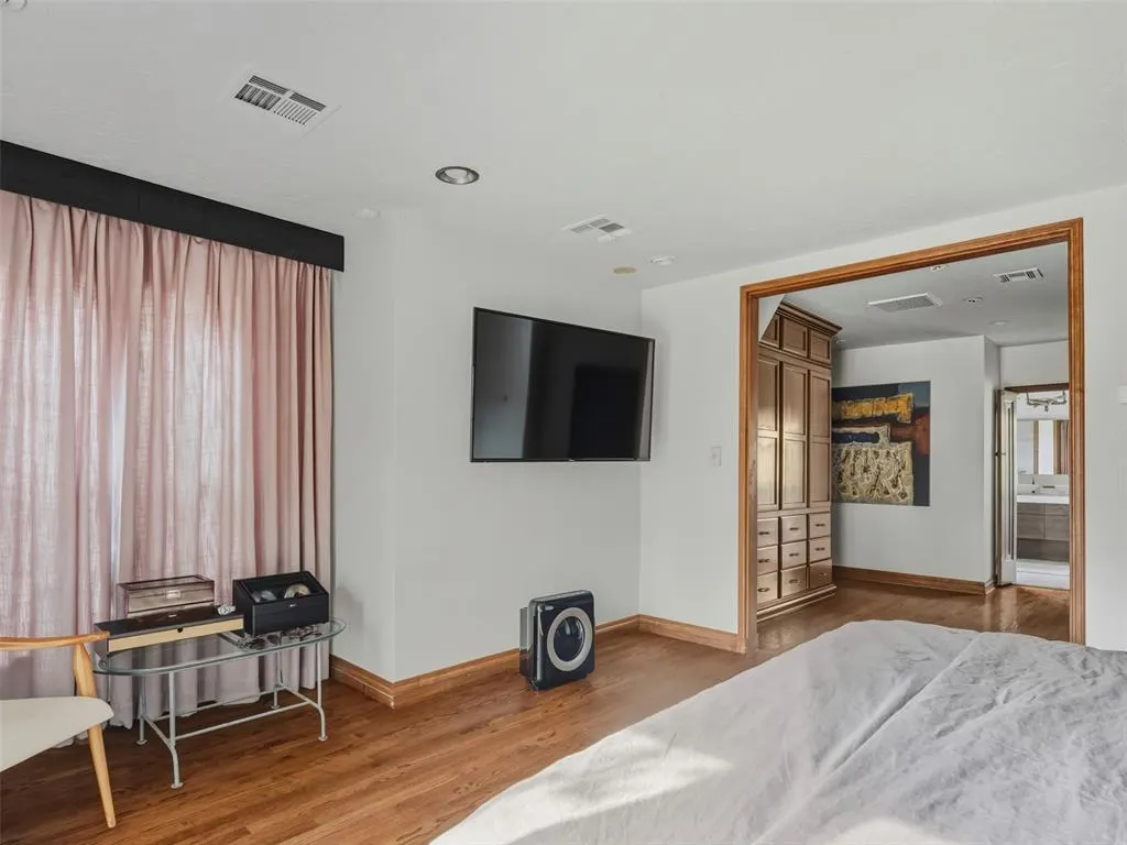 Photo 30 — 812 NW 39th Street, Oklahoma City, OK 73118