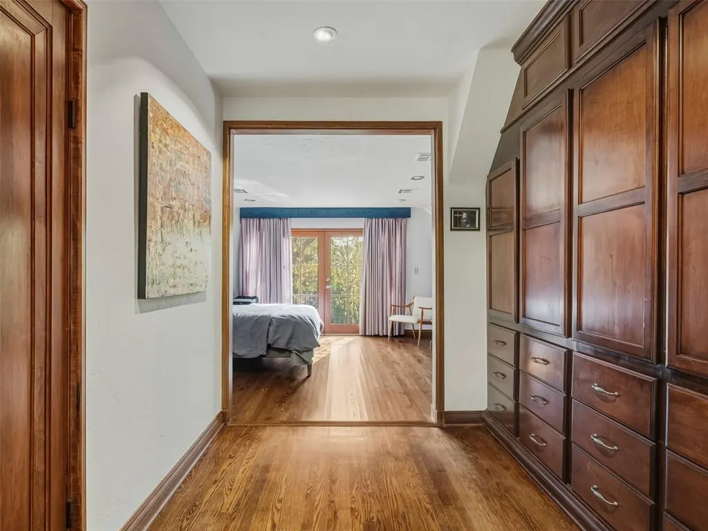 Photo 31 — 812 NW 39th Street, Oklahoma City, OK 73118