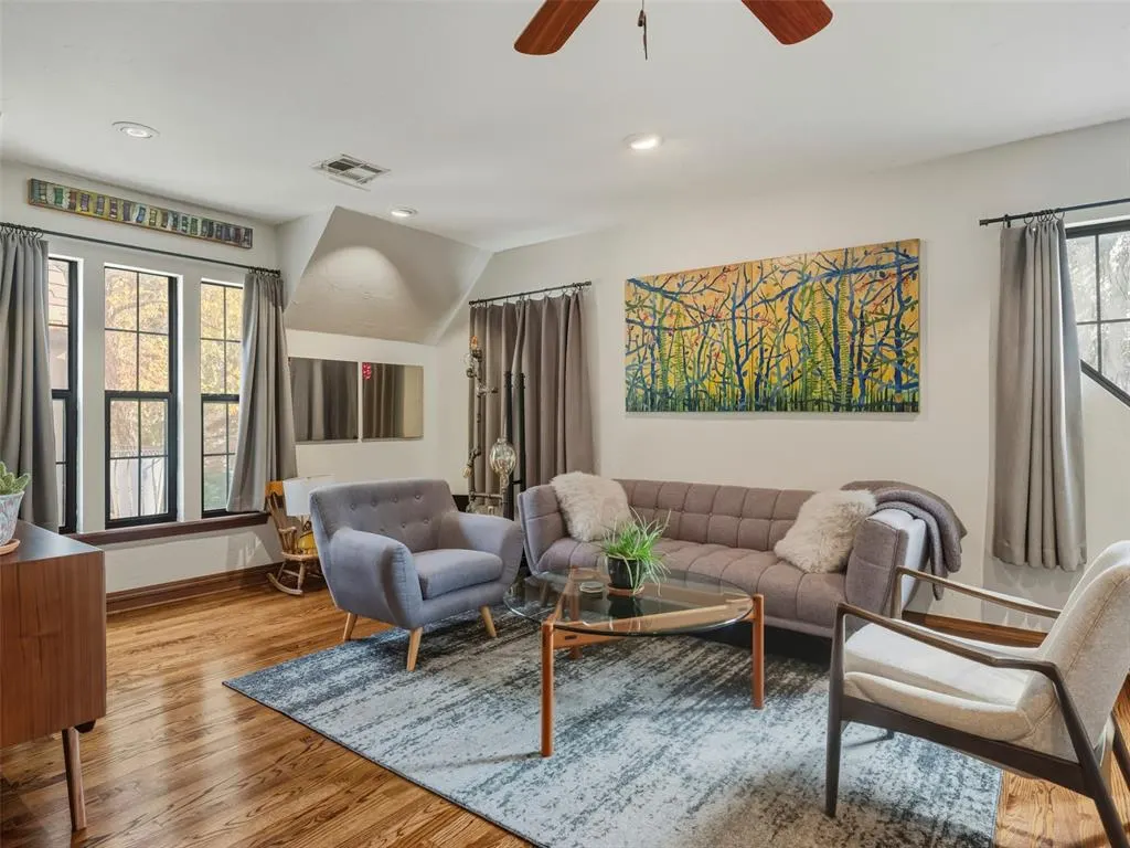 Photo 39 — 812 NW 39th Street, Oklahoma City, OK 73118